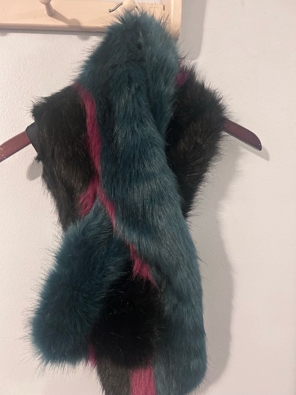 Plush Teal and Black Faux Fur Scarf with Berry Accent